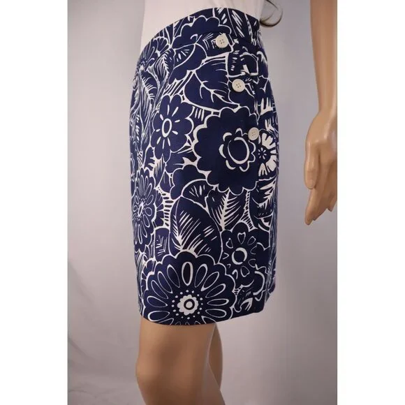 Talbots Navy & White‎ Floral Print High-Waisted Side Button Skirt Size 6 Petite - Picture 3 of 12